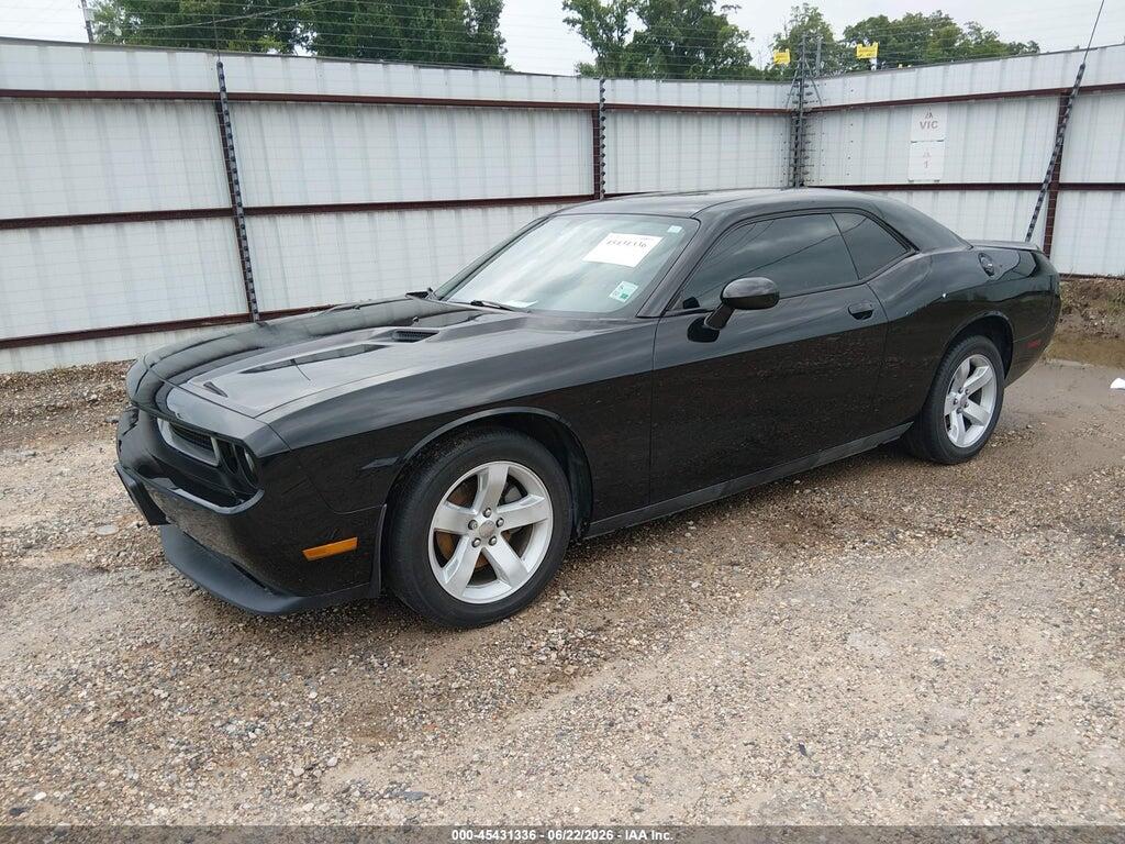 2C3CDYAG4DH688070 2013 DODGE CHALLENGER photo no. 2
