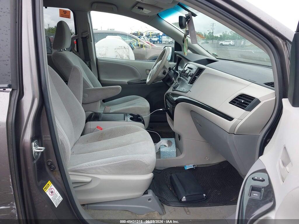 5TDKK3DCXDS340154 2013 TOYOTA SIENNA photo no. 5