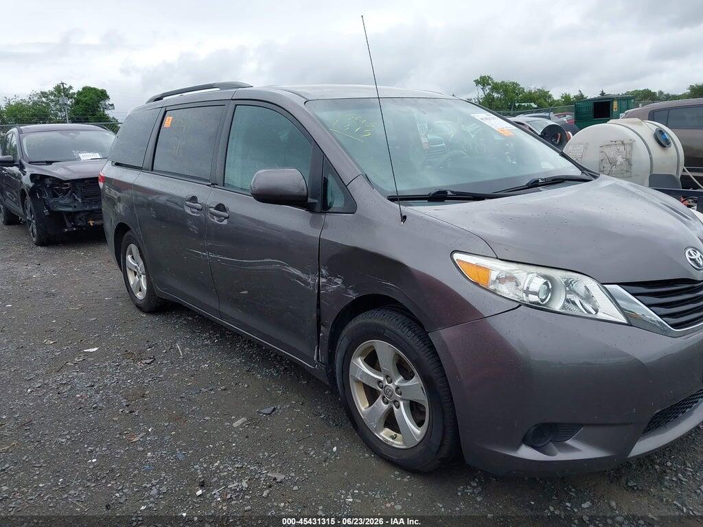 5TDKK3DCXDS340154 2013 TOYOTA SIENNA photo no. 6