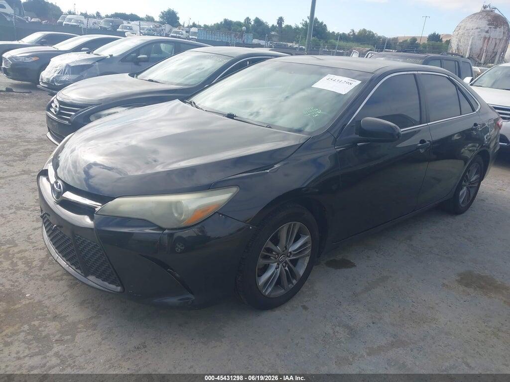 4T1BF1FK3GU194334 2016 TOYOTA CAMRY photo no. 2