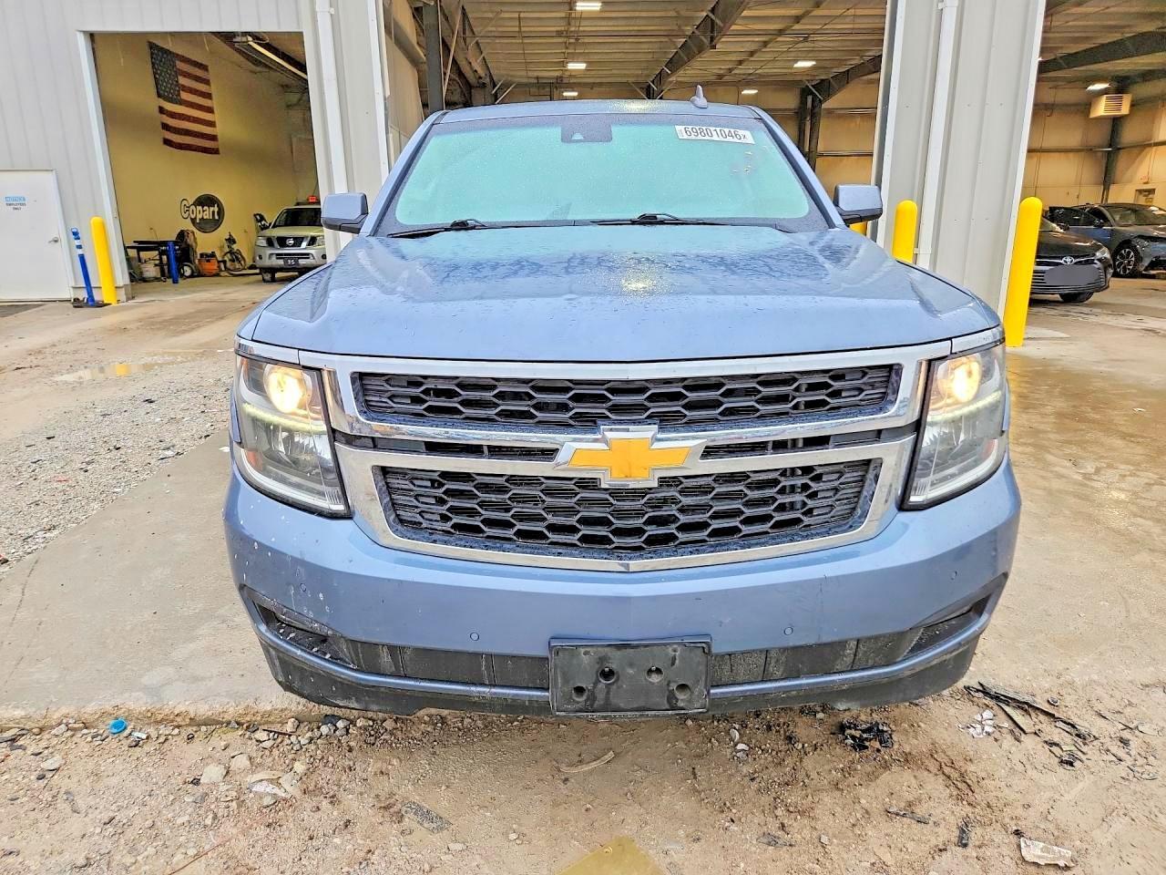 2016 CHEVROLET SUBURBAN K1500 LT — Фото 5 из 14