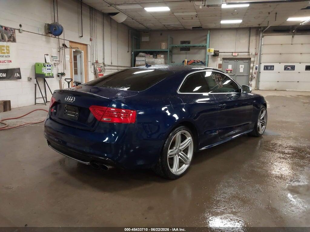 WAUCGAFRXDA032018 2013 AUDI S5 photo no. 4