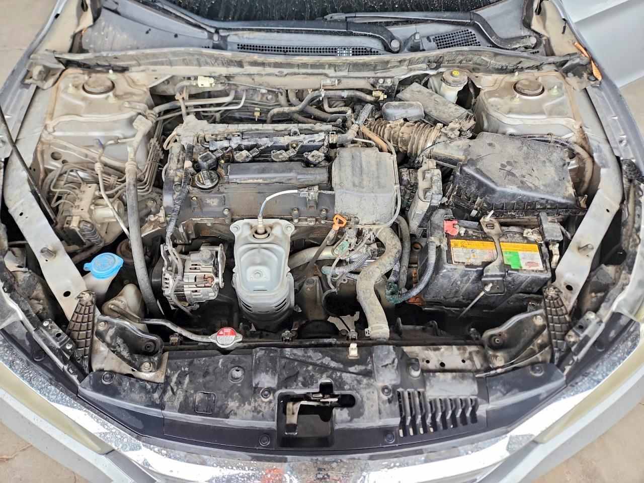 2016 HONDA ACCORD LX — Фото 11 из 12