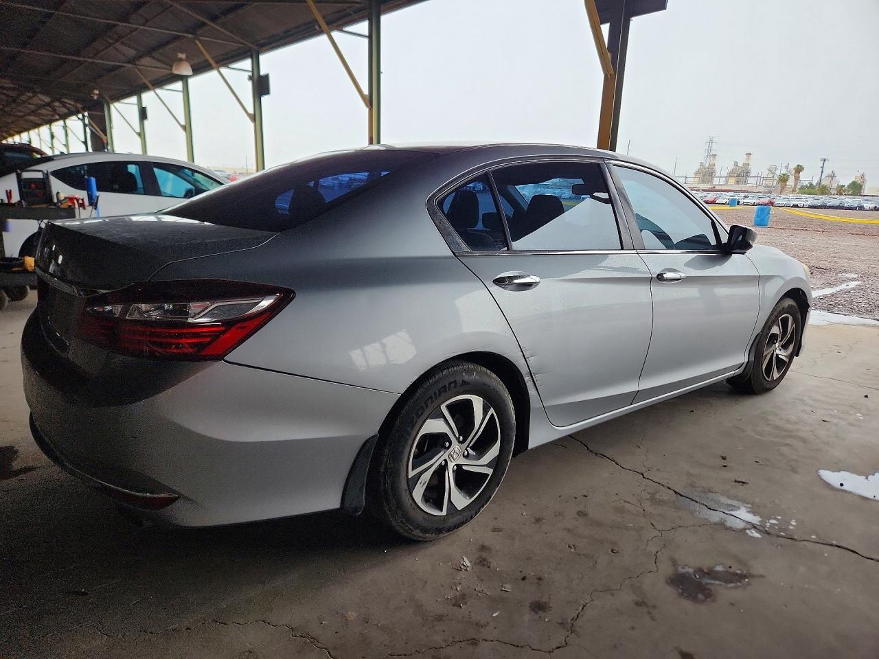 2016 HONDA ACCORD LX — Фото 3 из 12