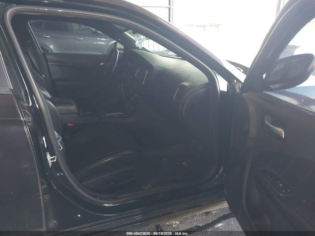 2C3CDXAT6HH569644 2017 DODGE CHARGER photo no. 5