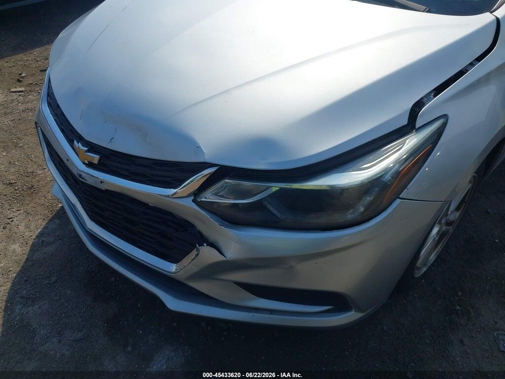 1G1BE5SM0J7102889 2018 CHEVROLET CRUZE photo no. 6