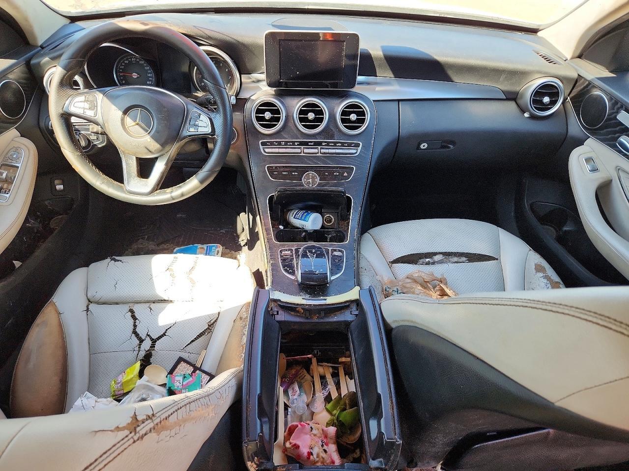 2016 MERCEDES-BENZ C 300 4MATIC — Фото 8 из 12