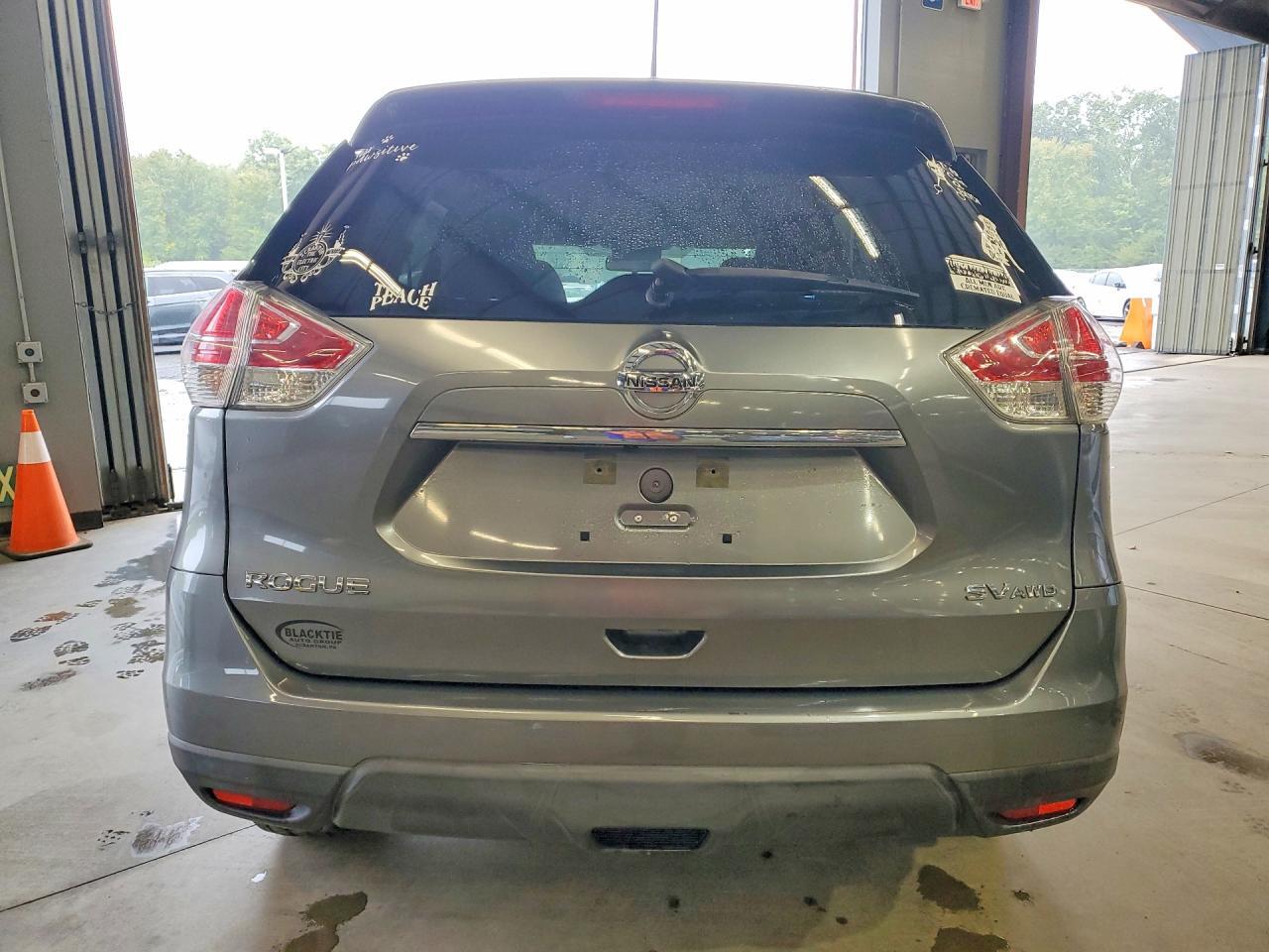 2016 NISSAN ROGUE SV — Фото 6 из 13