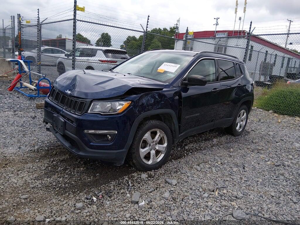 3C4NJDBB2KT674648 2019 JEEP COMPASS photo no. 2