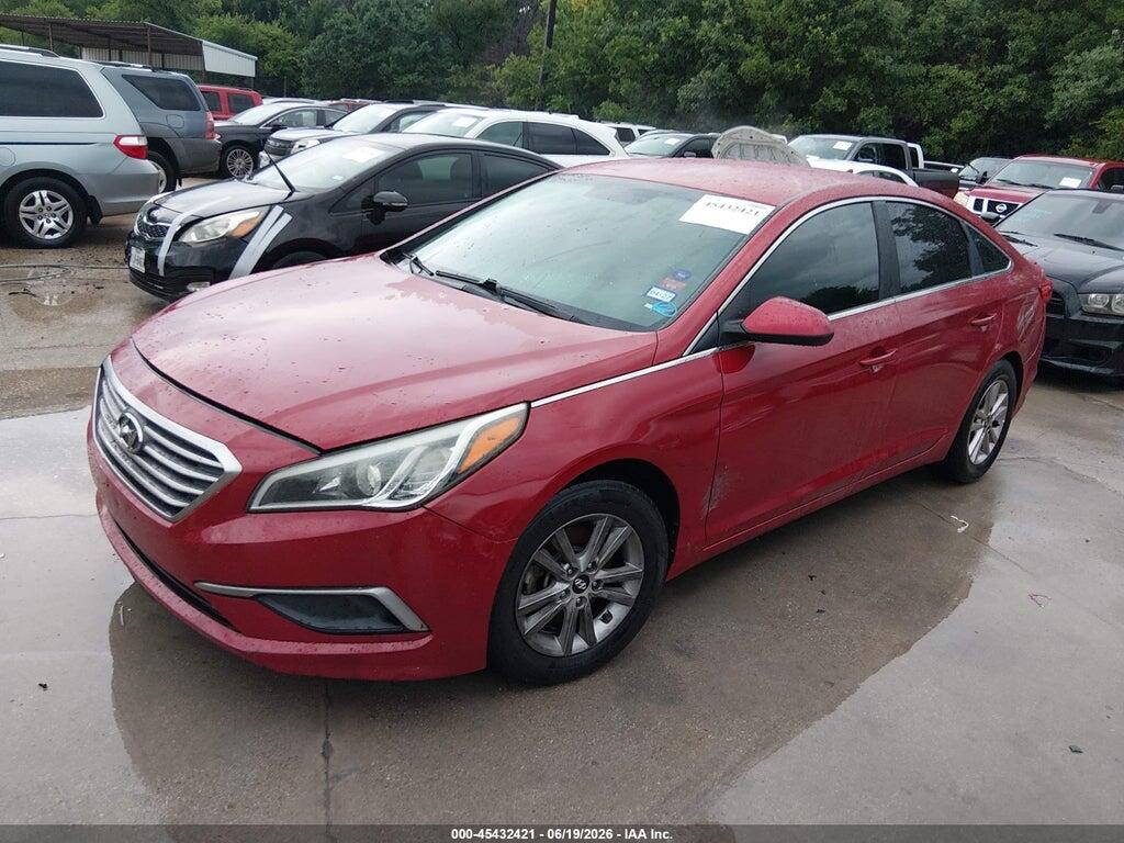 5NPE24AF6HH454231 2017 HYUNDAI SONATA photo no. 2