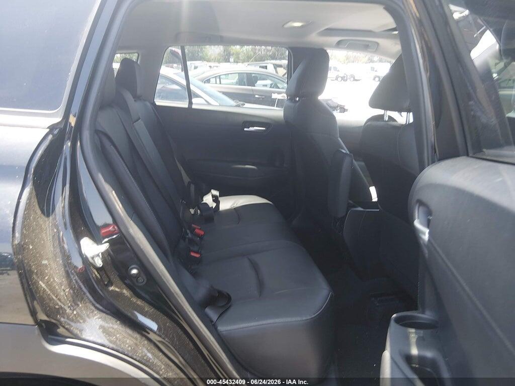7MUDAAAG5RV075809 2024 TOYOTA COROLLA CROSS photo no. 8
