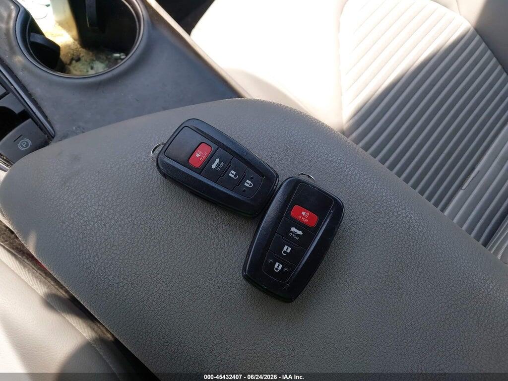 4T1G31AK2PU618138 2023 TOYOTA CAMRY photo no. 11