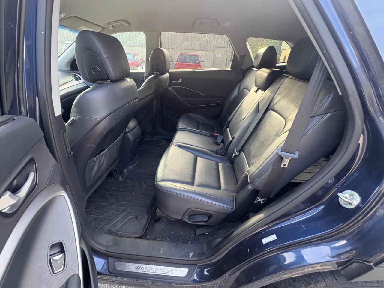 2017 HYUNDAI SANTA FE SE — Фото 6 из 10