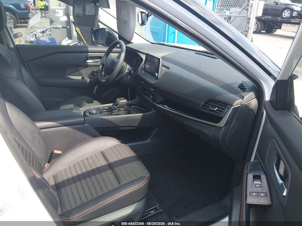 5N1BT3BB0SC828529 2025 NISSAN ROGUE photo no. 5