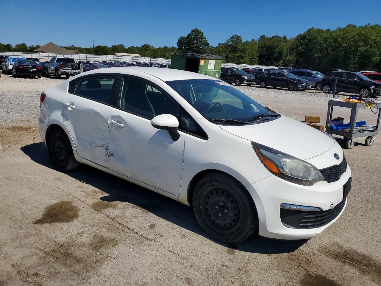 2017 KIA RIO LX — Фото 4 из 13