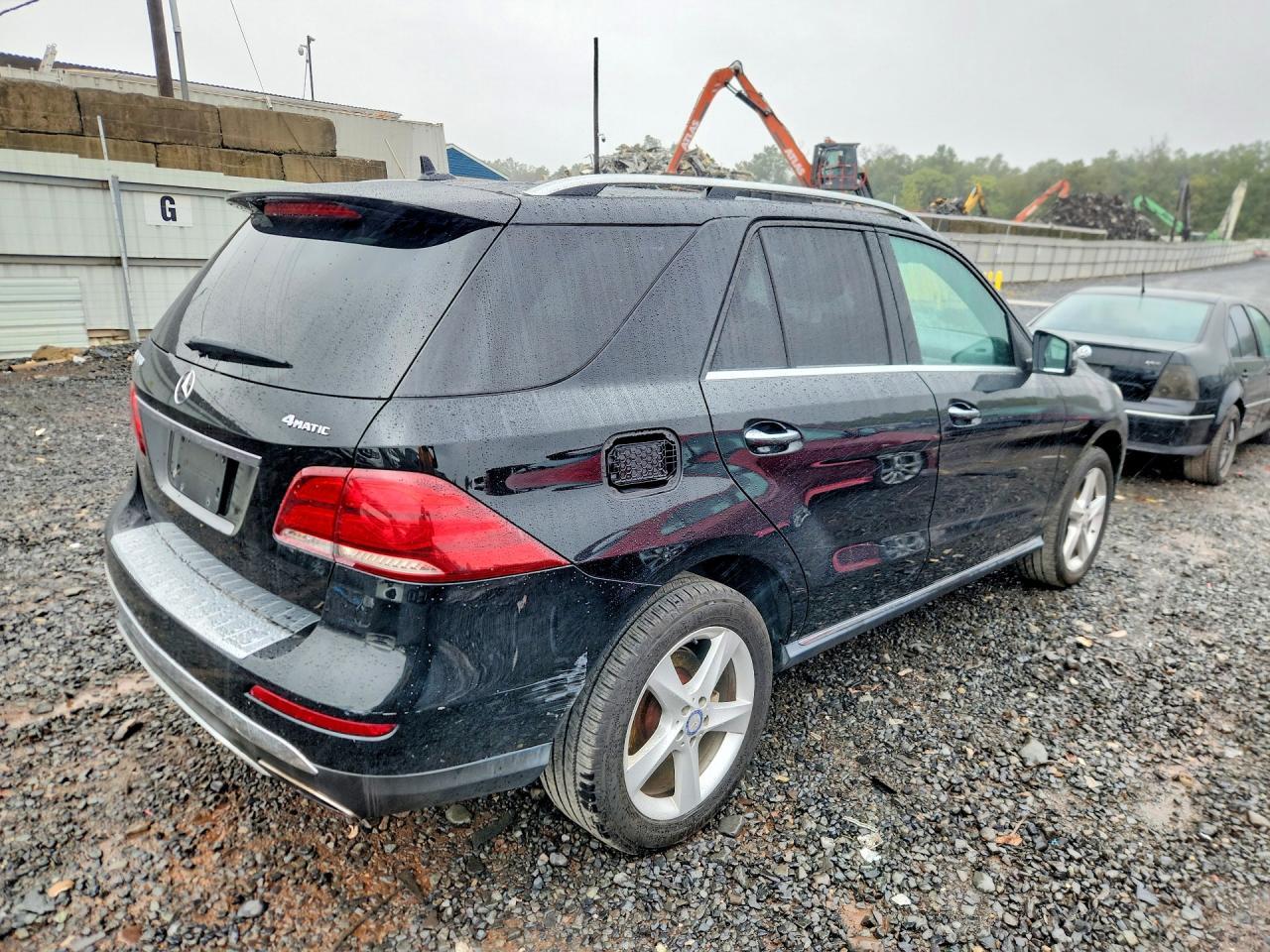2017 MERCEDES-BENZ GLE 350 4MATIC — Фото 3 из 13
