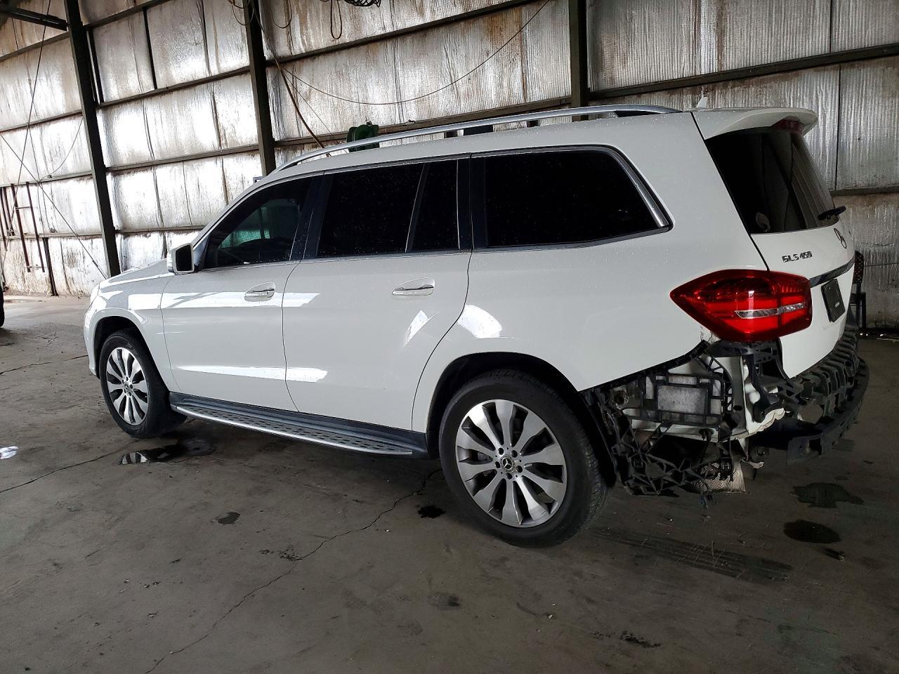 2017 MERCEDES-BENZ GLS 450 4MATIC — Фото 2 из 13