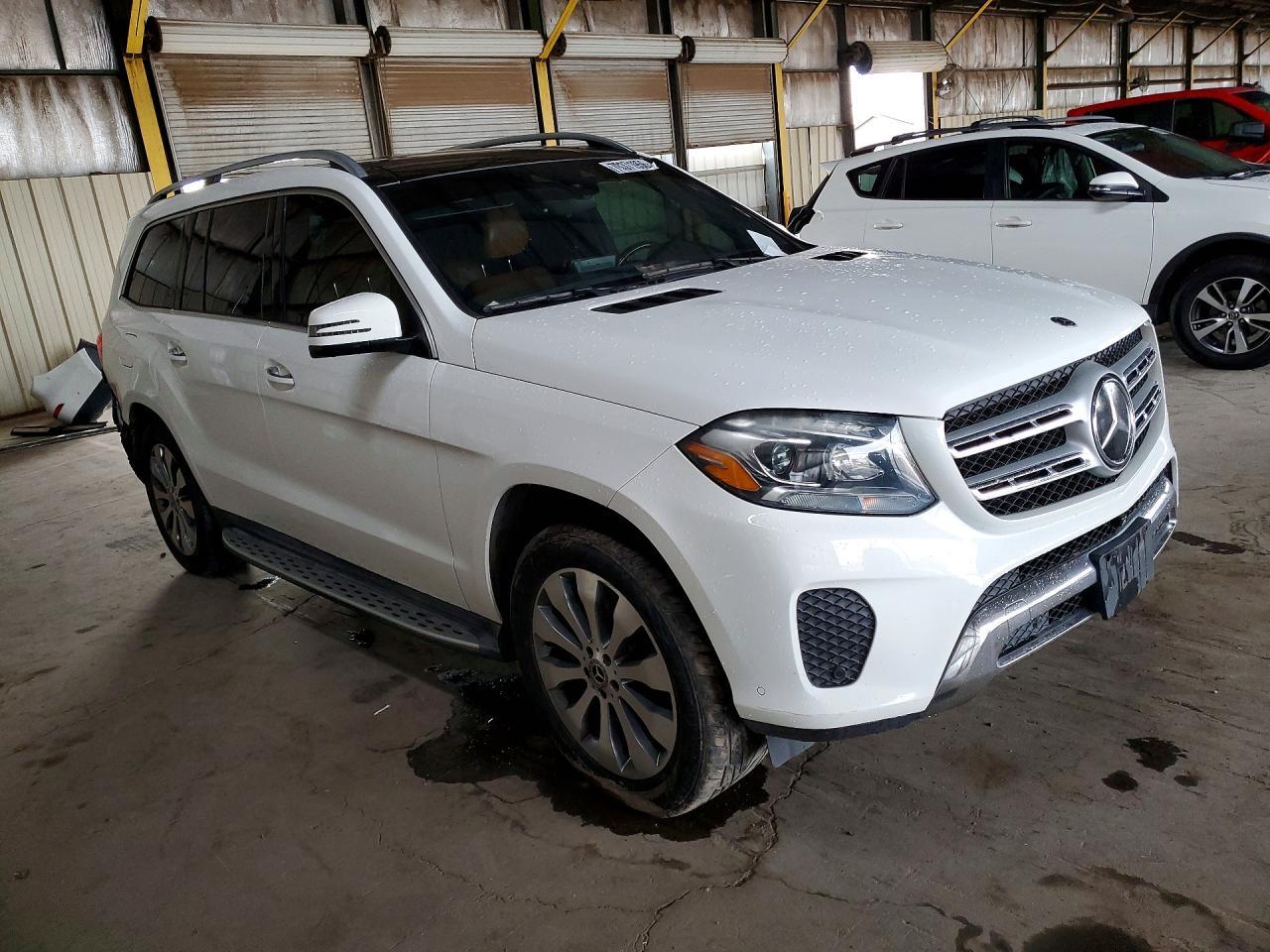 2017 MERCEDES-BENZ GLS 450 4MATIC — Фото 4 из 13