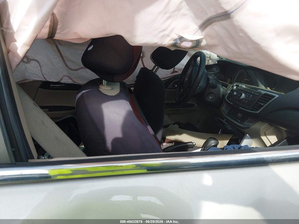 1HGCR2F32DA238496 2013 HONDA ACCORD photo no. 5
