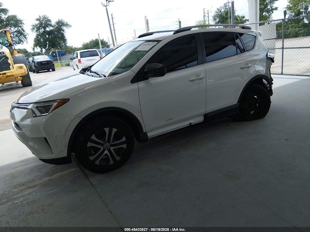 JTMZFREV6JJ202948 2018 TOYOTA RAV4 photo no. 2