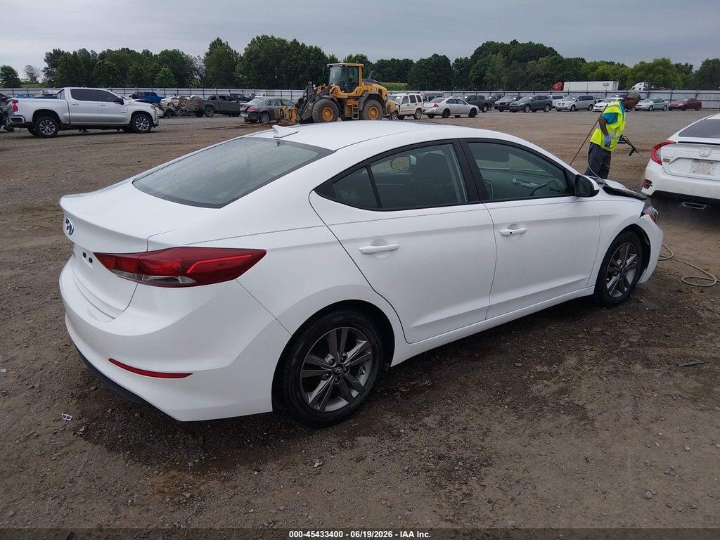 5NPD84LF5HH185310 2017 HYUNDAI ELANTRA photo no. 4