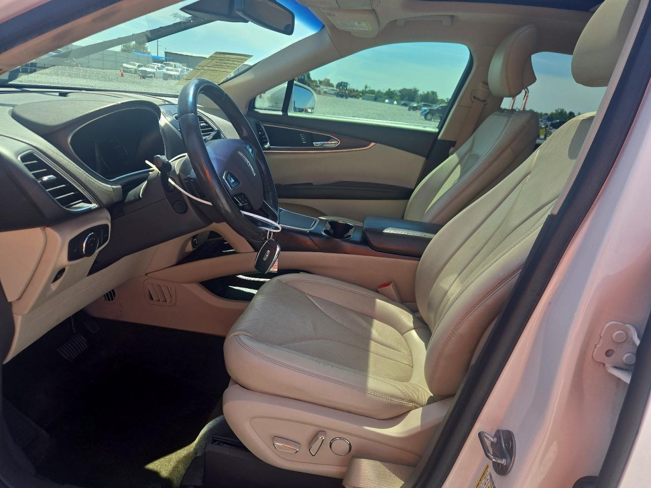 2018 LINCOLN MKX RESERVE — Фото 7 из 12
