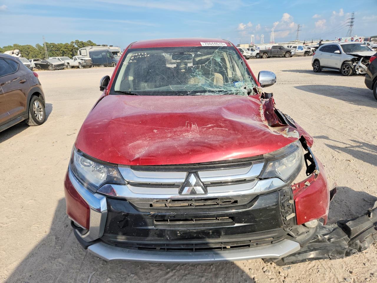 2018 MITSUBISHI OUTLANDER SE — Фото 5 из 14