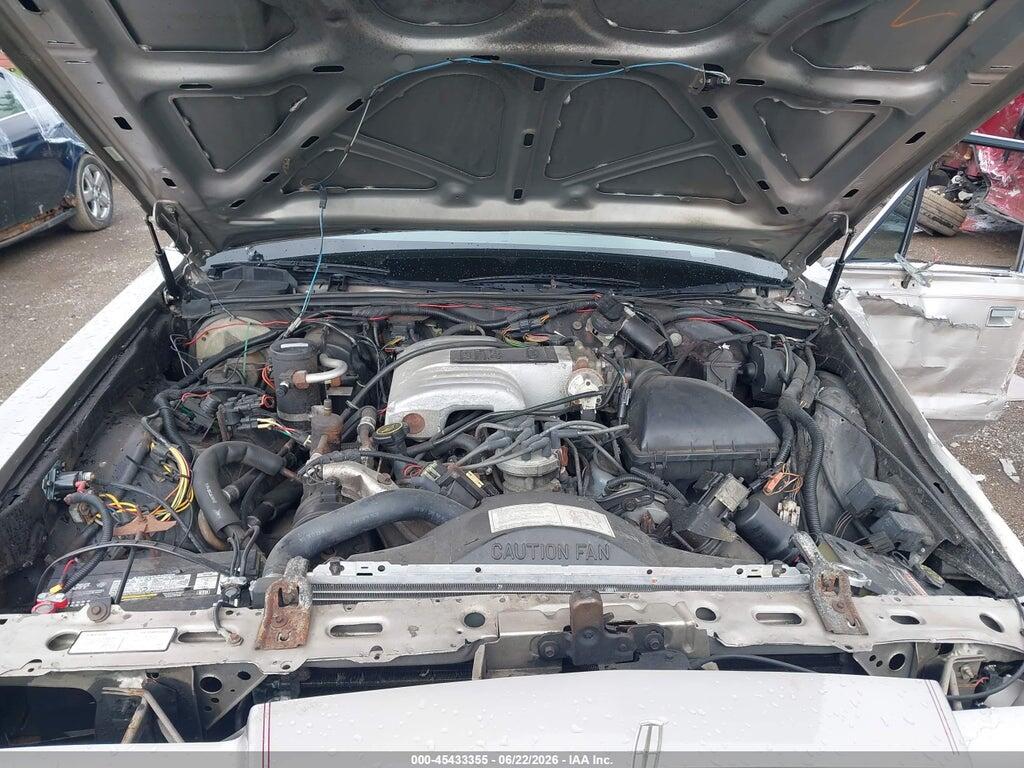 1LNBM82F2JY761673 1988 LINCOLN TOWN CAR photo no. 10