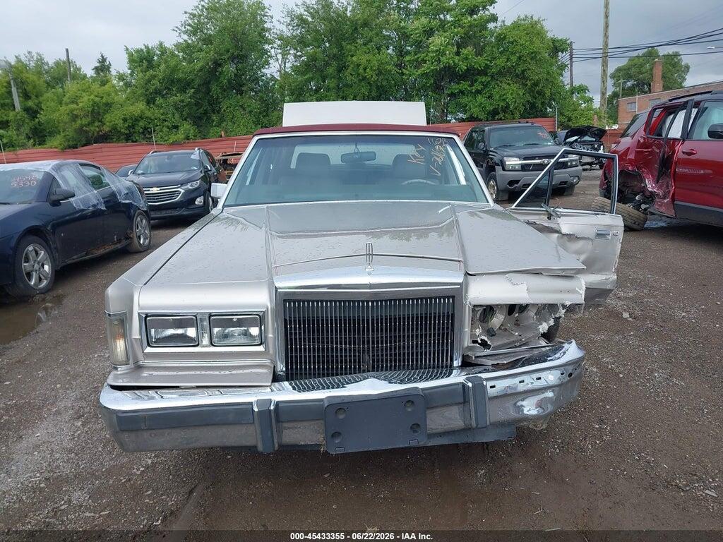 1LNBM82F2JY761673 1988 LINCOLN TOWN CAR photo no. 12