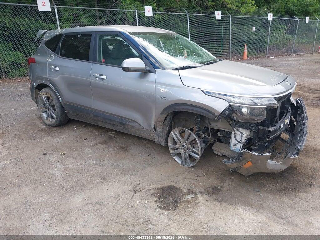 KNDEPCAA0M7213697 2021 KIA SELTOS photo no. 1