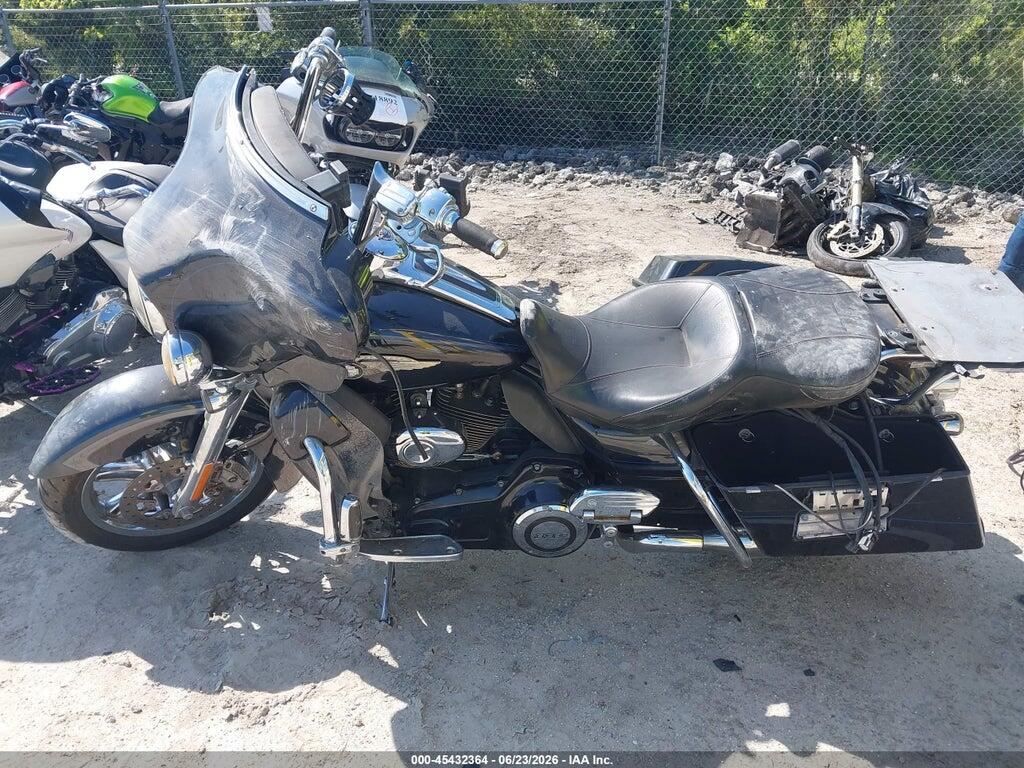 1HD1PR827DB954036 2013 HARLEY-DAVIDSON FLHTCUSE photo no. 12