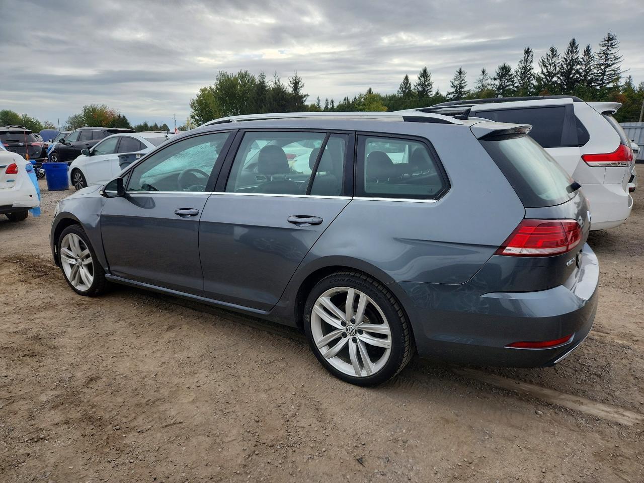 2018 VOLKSWAGEN GOLF SPORTWAGEN HIGHLINE — Фото 2 из 12