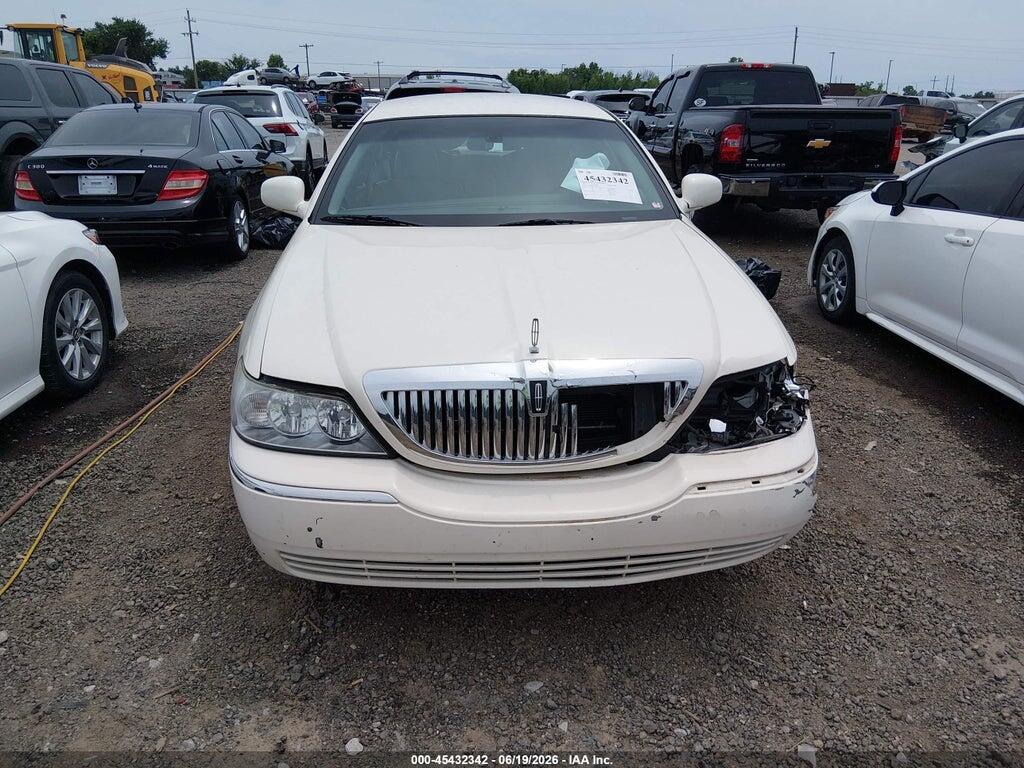1LNHM81W27Y634121 2007 LINCOLN TOWN CAR photo no. 12