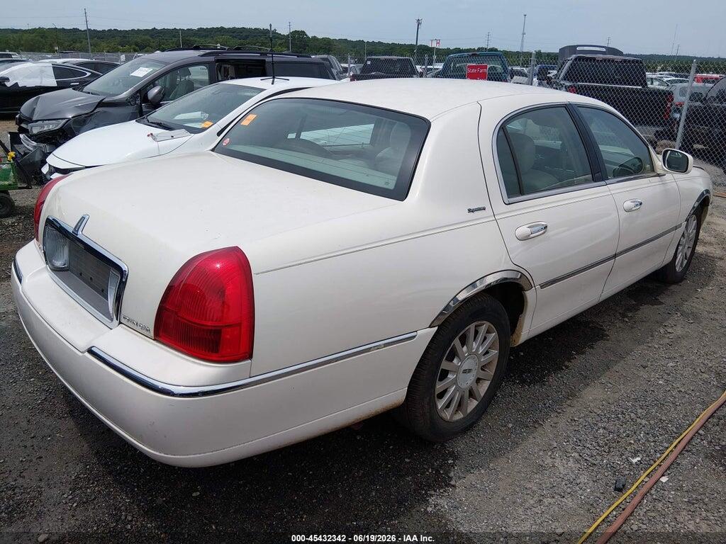 1LNHM81W27Y634121 2007 LINCOLN TOWN CAR photo no. 4