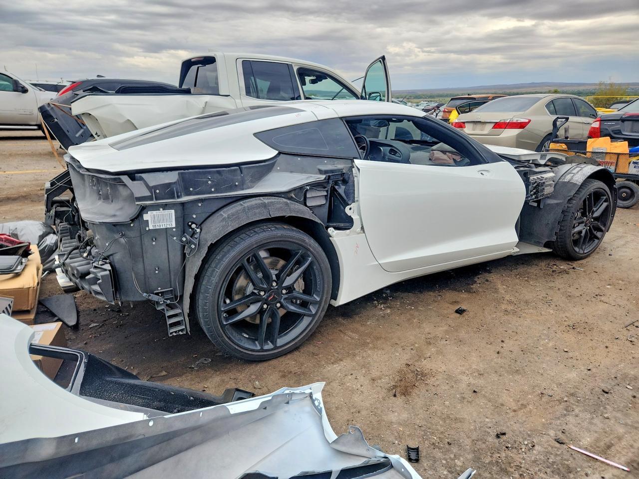 2019 CHEVROLET CORVETTE STINGRAY 1LT — Фото 3 из 13