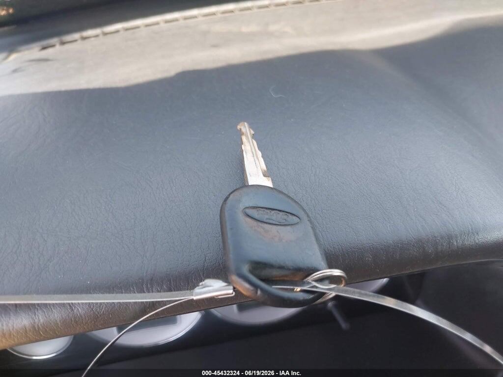 1FMCU59H77KA21865 2007 FORD ESCAPE photo no. 11