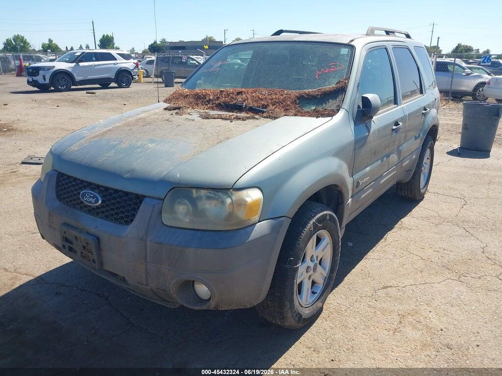 1FMCU59H77KA21865 2007 FORD ESCAPE photo no. 2