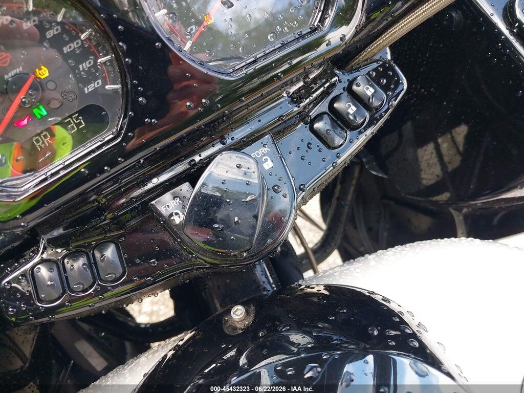 1HD1TCL1XLB957826 2020 HARLEY-DAVIDSON FLTRXSE photo no. 11