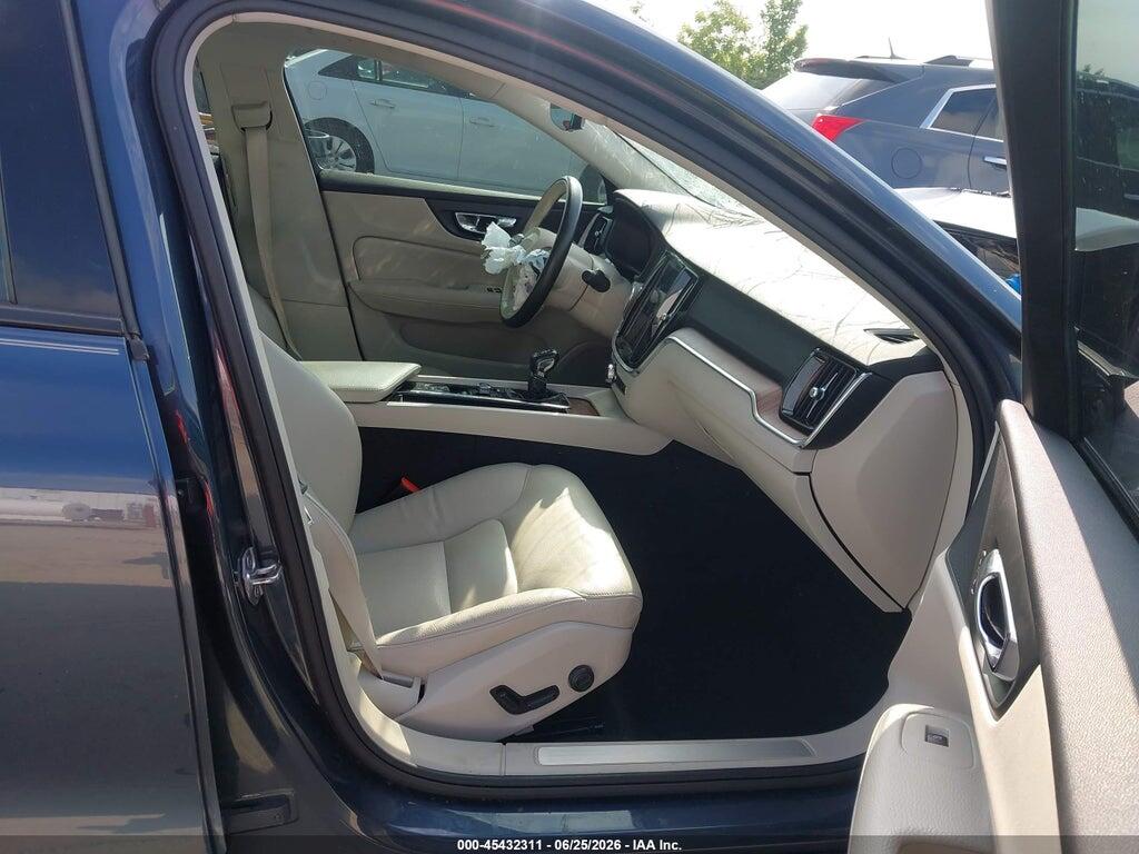 7JRA22TK6LG045691 2020 VOLVO S60 photo no. 5