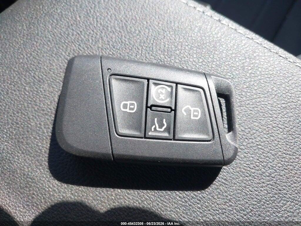 3VV2C7B25TM020495 2026 VOLKSWAGEN TAOS photo no. 11