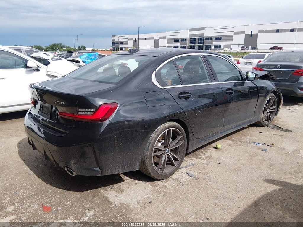 3MW69FF05R8E14210 2024 BMW 330I photo no. 4