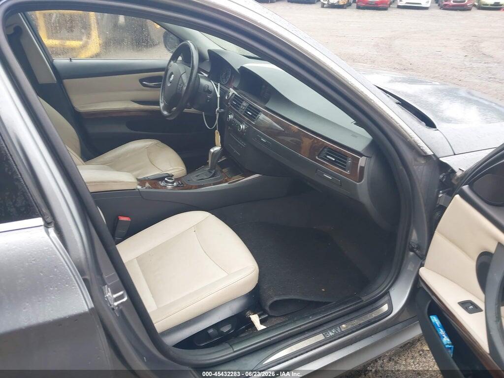 WBAPL5G59BNN21936 2011 BMW 335I photo no. 5