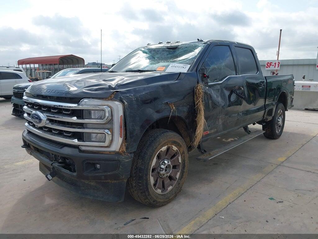 1FT8W2BM1REF36470 2024 FORD F-250 photo no. 2