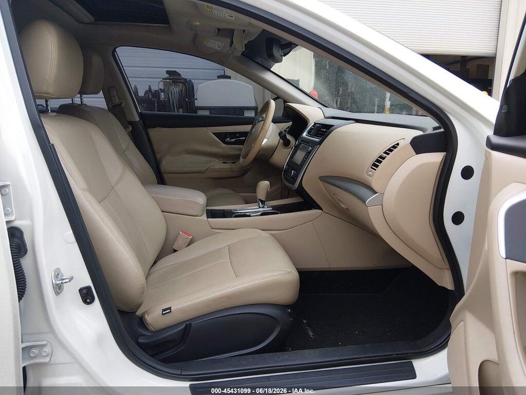 1N4AL3AP8GC275963 2016 NISSAN ALTIMA photo no. 5