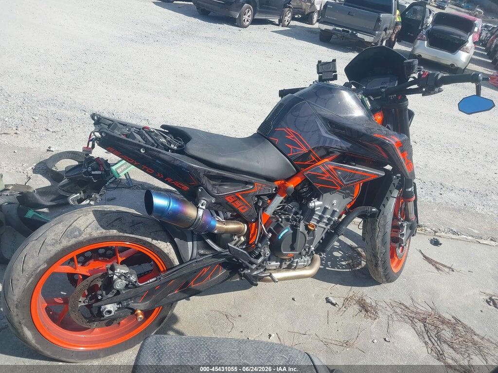 VBKTU9400PM849014 2023 KTM 890 photo no. 12