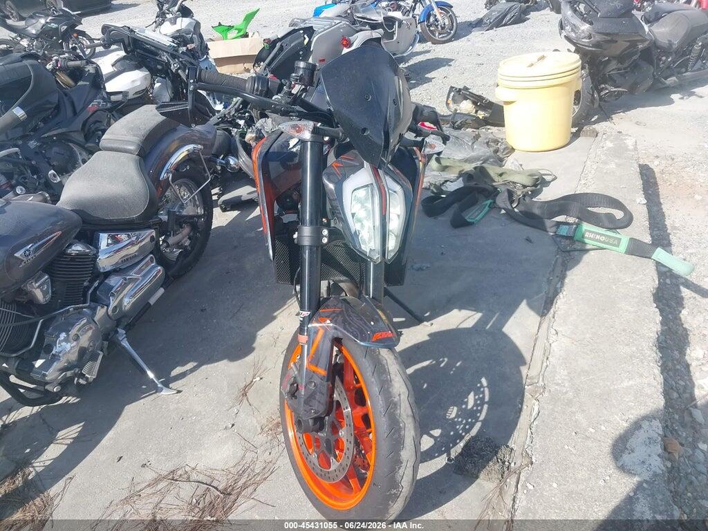 VBKTU9400PM849014 2023 KTM 890 photo no. 5