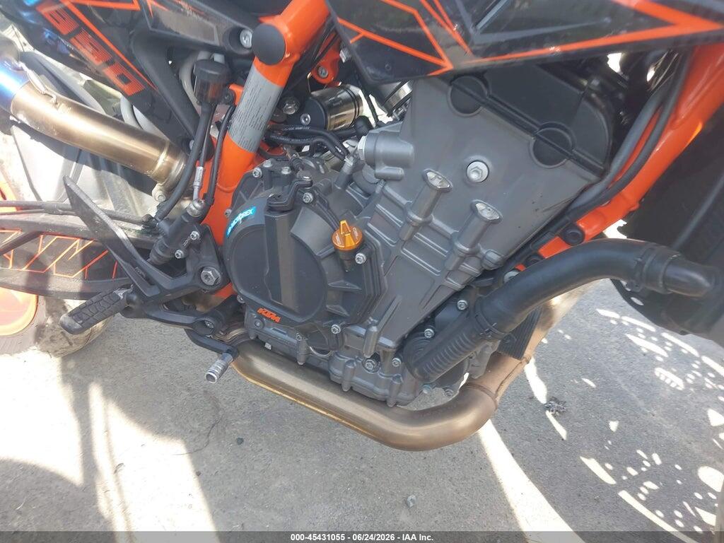 VBKTU9400PM849014 2023 KTM 890 photo no. 8
