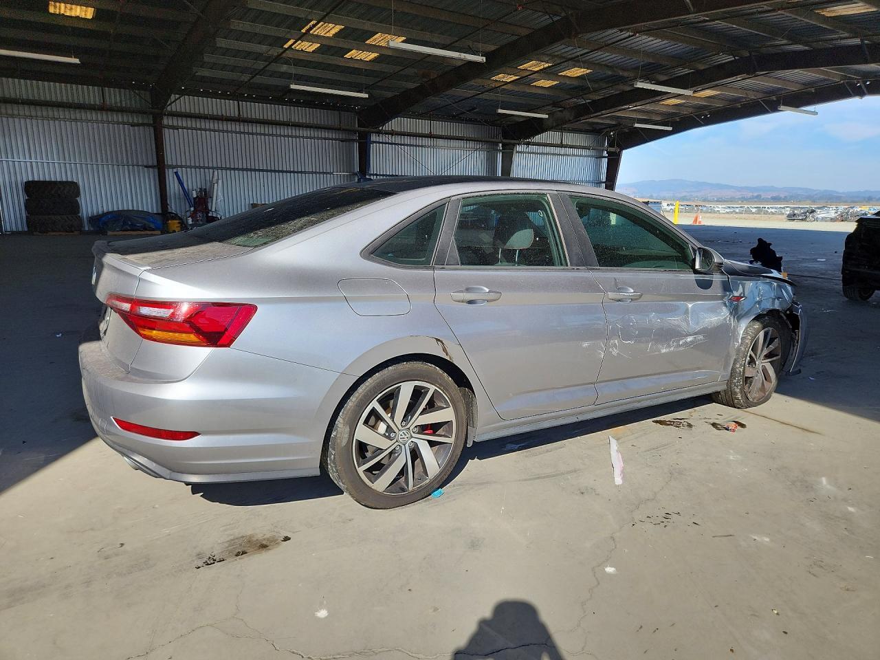 2019 VOLKSWAGEN JETTA GLI — Фото 3 из 12