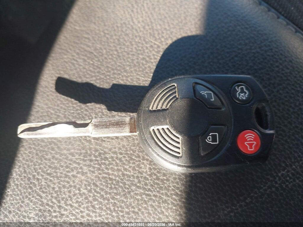 1FMCU9GX0GUA10177 2016 FORD ESCAPE photo no. 11