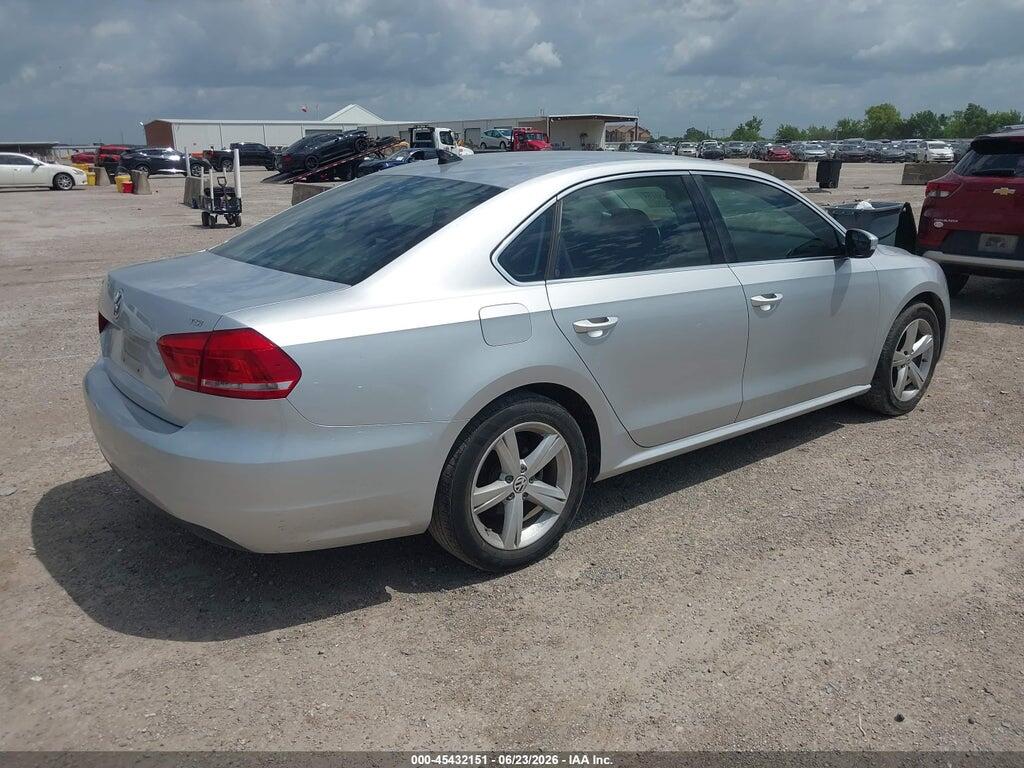 1VWAS7A3XFC082310 2015 VOLKSWAGEN PASSAT photo no. 4
